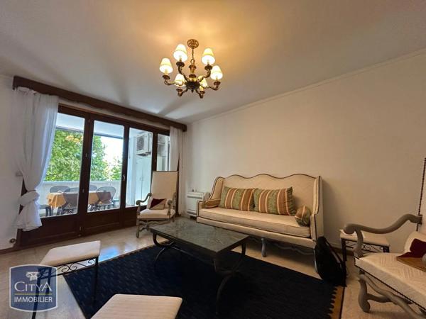 Appartement à louer 3 pièces 69.88m²