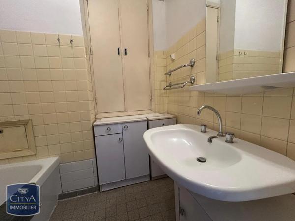 Appartement à louer 3 pièces 69.88m²