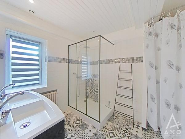 Authentique maison en pierre du XIX? siècle – 140 m² – 4 chambres – Terrasse au calme – Thaon