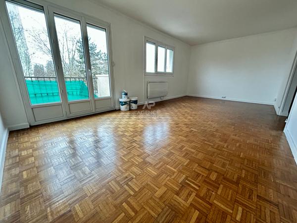 Appartement Poissy 3 pièces 71 m2 €239 000 ** - Référence 9022
