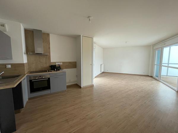 Appartement 3 pièces – 68 m² environ à Rennes Saint-Hélier (ref : 32786)