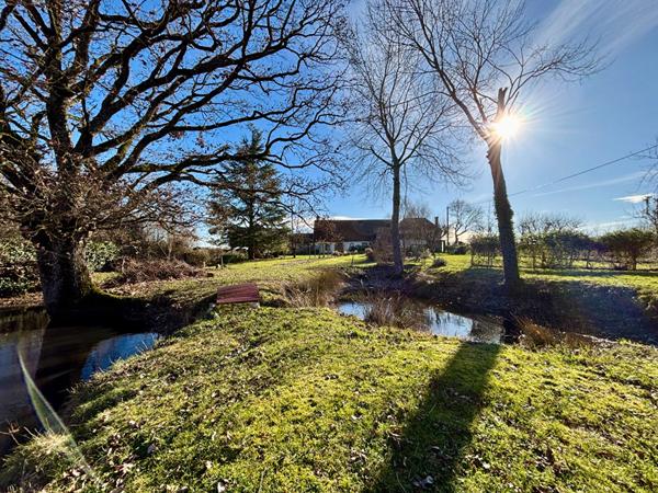 Maison de caractère dans un cadre naturel