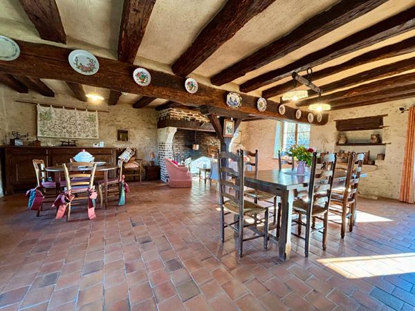 Maison de caractère dans un cadre naturel