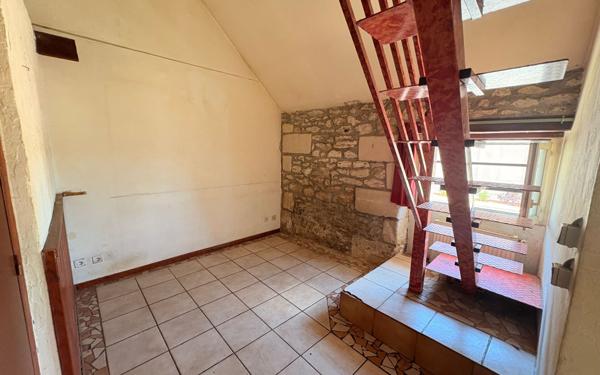 Maison à vendre    6 pièces •  Selles-sur-Cher