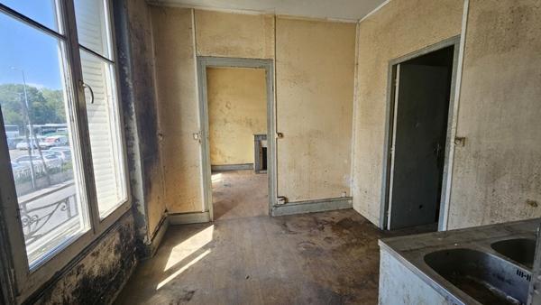 Immeuble à vendre 99 372 € Romorantin-Lanthenay 195 m² DPE G