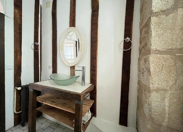 Maison à vendre    6 pièces •  Alençon