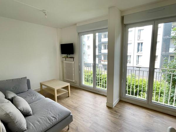 Appartement T4 meublé à Laval 65.52 m2