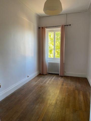 Propriete à vendre 12 pièces LONGEVILLE SUR MER (85)