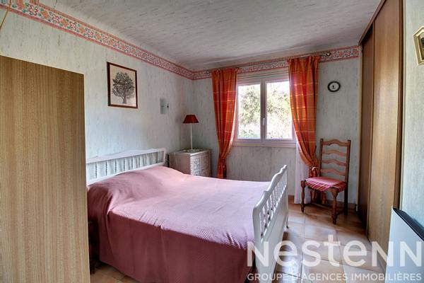 FLAYOSC Maison plain-pied avec DEPENDANCE et PISCINE sur terrain de 3700 m²