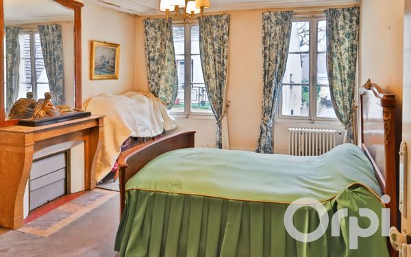 Maison à vendre    8 pièces • 222,32 m2 Gisors