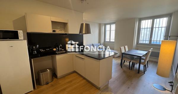 Location Appartement 2 pièces 58 m² - Auxerre 89000