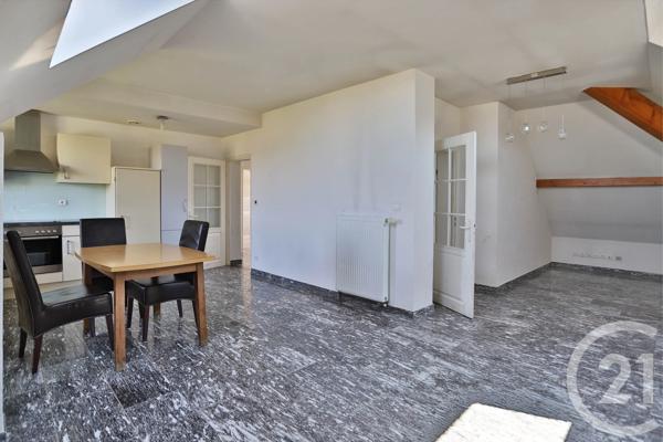 Maison à vendre  8 pièces - 192,24 m 2   FEIGERES  - 74