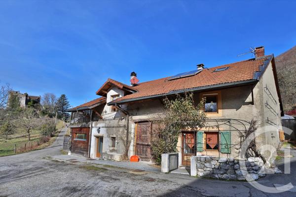 Maison à vendre  8 pièces - 192,24 m 2   FEIGERES  - 74