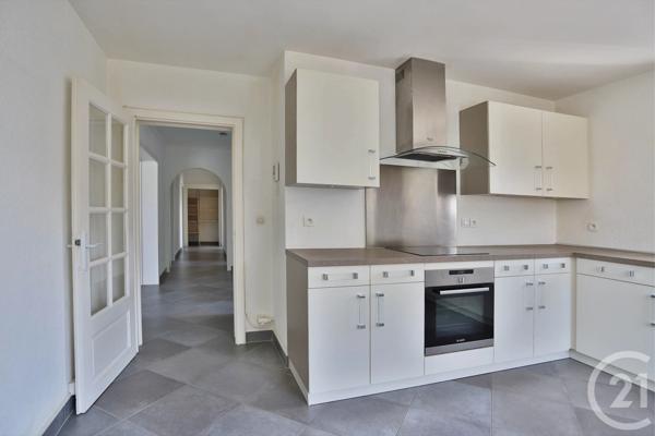 Maison à vendre  8 pièces - 192,24 m 2   FEIGERES  - 74