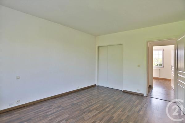 Maison à vendre  8 pièces - 192,24 m 2   FEIGERES  - 74