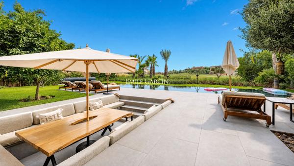À vendre villa d'Exception en Front de Golf à Marrakech