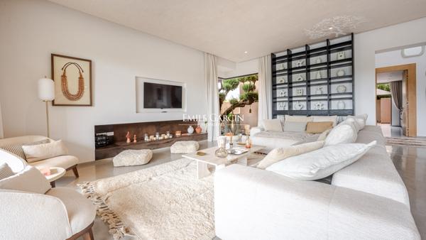 À vendre villa d'Exception en Front de Golf à Marrakech