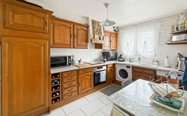 Maison à vendre    4 pièces • 72,15 m2 Pontoise
