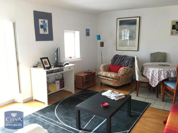 Immeuble à vendre 284m² Poitiers (86000)