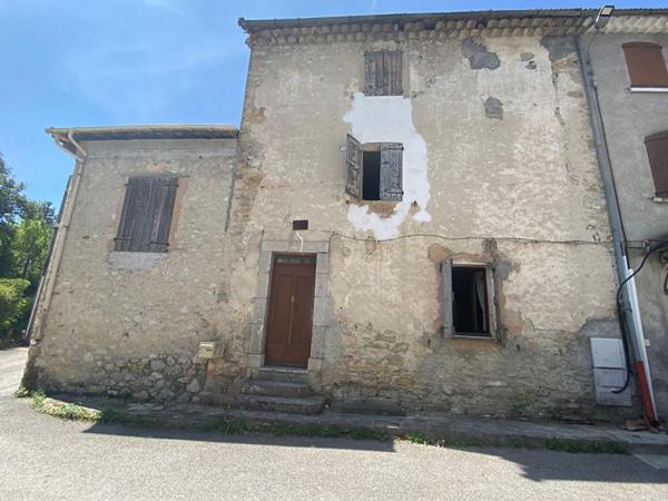 Grande Maison de village à Rénover