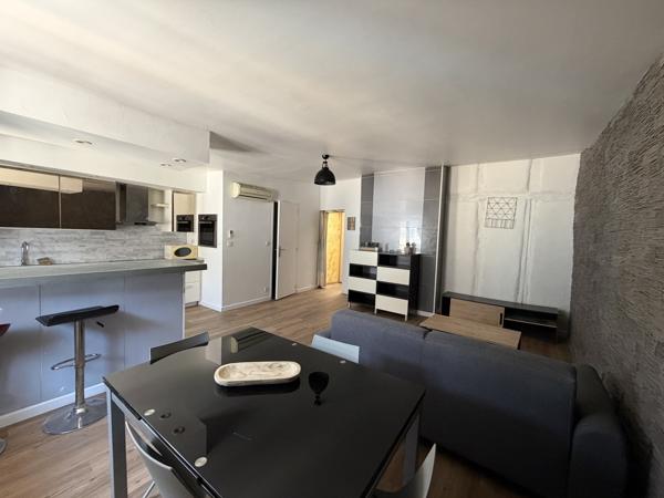 Appartement duplex meublé de 62m² .