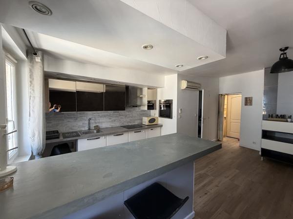 Appartement duplex meublé de 62m² .