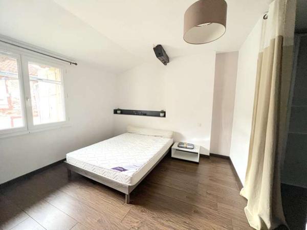 Appartement duplex meublé de 62m² .