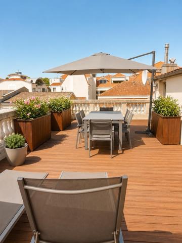 Arcachon Centre – T3 de charme avec rooftop et aperçu bassin