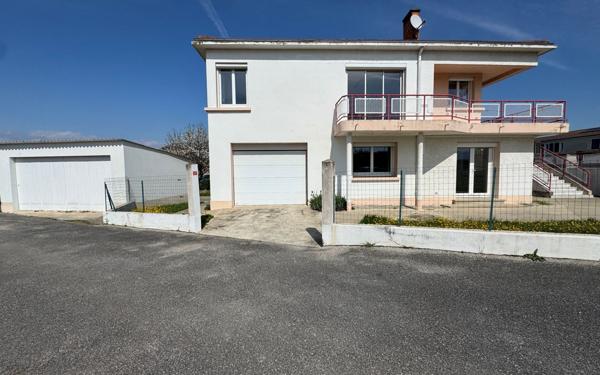 Maison à vendre    5 pièces •  Romans-sur-Isère