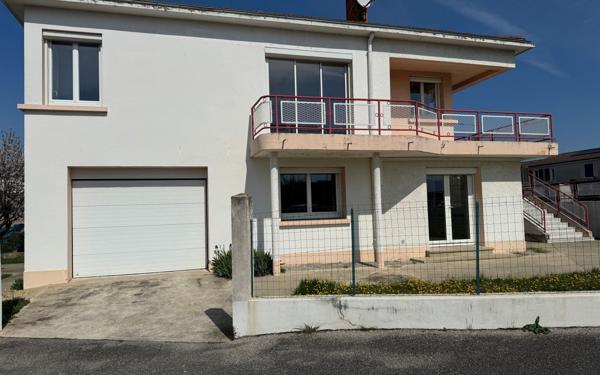 Maison à vendre    5 pièces •  Romans-sur-Isère
