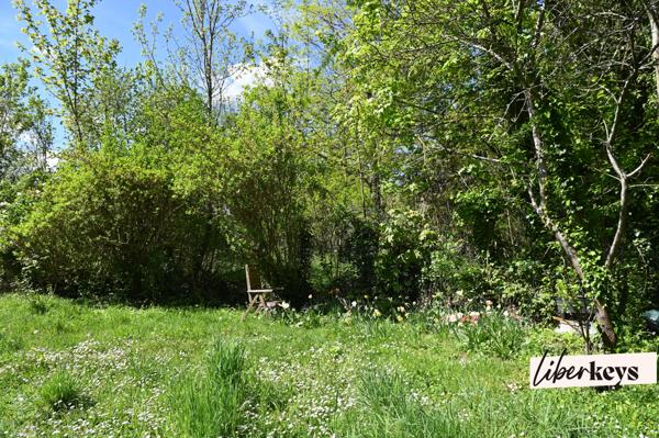 BIEN UNIQUE - 3 pièces 40m² - DPE D - jardin, parking, cave, local vélo