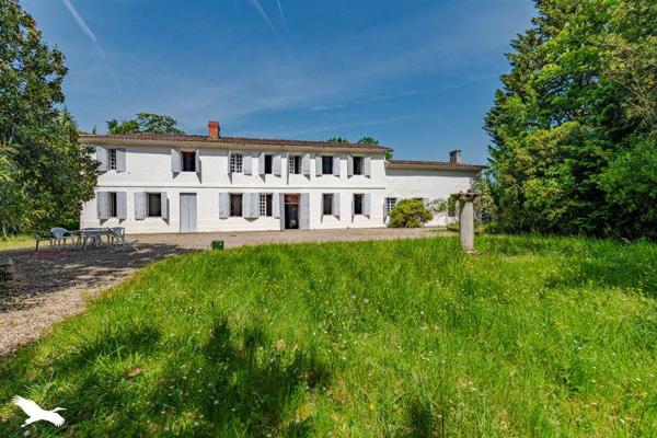 Maison à vendre |                                       Sainte-Eulalie |                                        12 pièces  |  285 m²