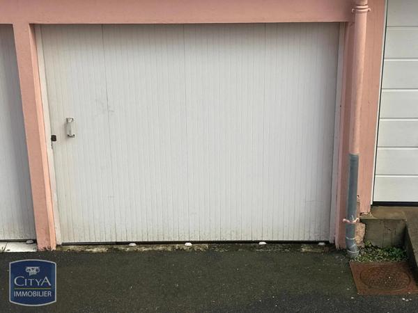 Appartement à louer 3 pièces 90.87m² Dax (40100)