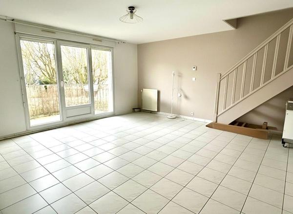 Appartement duplex Bussy Saint Georges 3 pièce(s) 62.73 m2 + box
