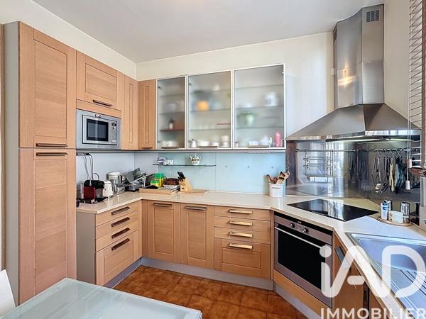 Maison à vendre 10 pièces 167 m² Beausoleil