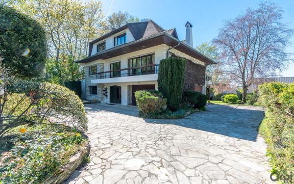 Maison à vendre    8 pièces • 245 m2 Pomponne