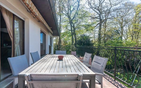Maison à vendre    8 pièces • 245 m2 Pomponne