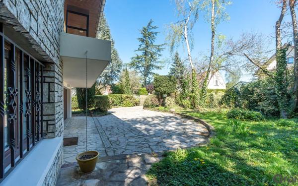 Maison à vendre    8 pièces • 245 m2 Pomponne