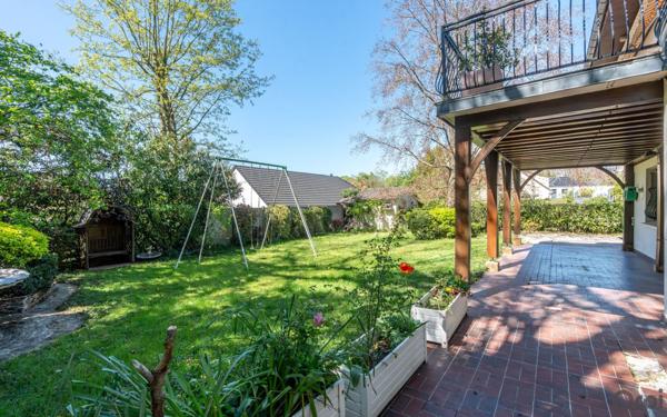 Maison à vendre    8 pièces • 245 m2 Pomponne