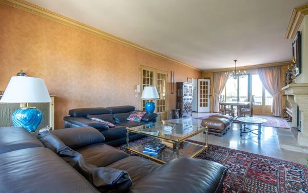 Maison à vendre    8 pièces • 245 m2 Pomponne