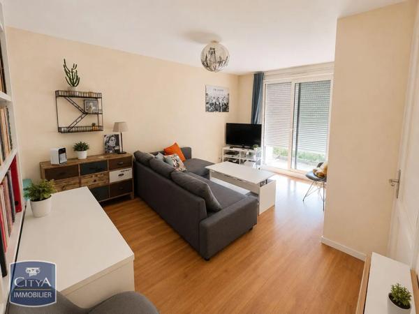 Appartement à louer 2 pièces 39.54m² Cholet (49300)