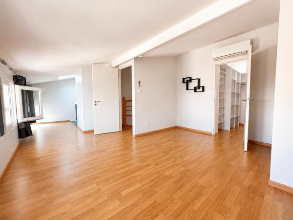 Appartement
         2 pièces
        - 41 m² Exclusivité 195 000 € *