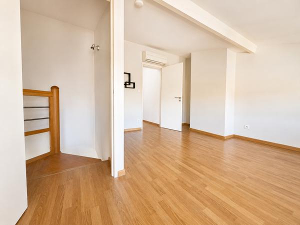 Appartement
         2 pièces
        - 41 m² Exclusivité 195 000 € *
