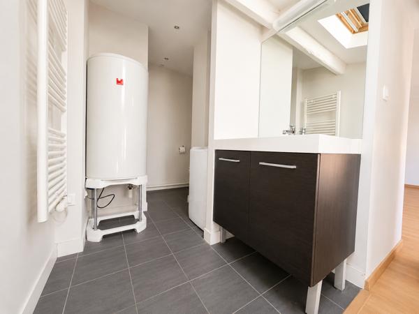 Appartement
         2 pièces
        - 41 m² Exclusivité 195 000 € *