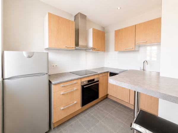 Appartement
         2 pièces
        - 41 m² Exclusivité 195 000 € *
