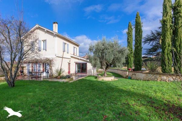 Maison à vendre |  Condom |  9 pièces | 285 m²