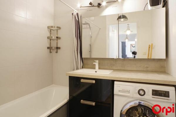 Appartement à louer    3 pièces • 62,72 m2 Villeurbanne