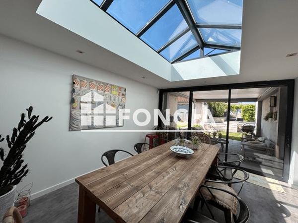 À vendre Maison 5 pièces 208 m² - Cognac 16100
