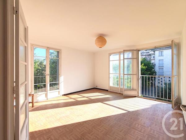 Appartement F2 à vendre  2 pièces - 64,76 m2 FORCALQUIER - 04