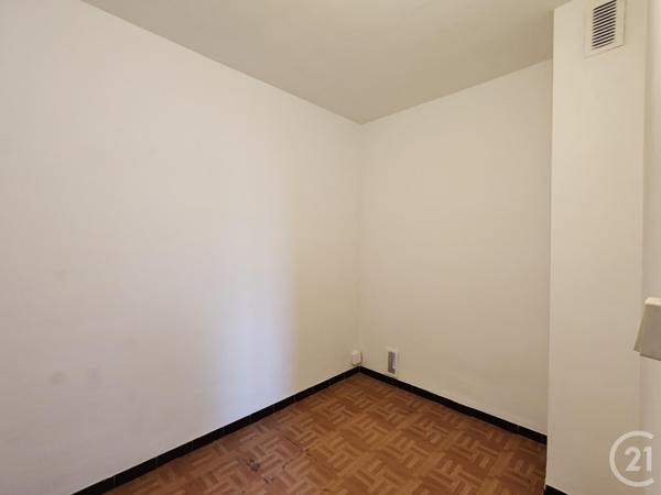 Appartement F2 à vendre  2 pièces - 64,76 m2 FORCALQUIER - 04